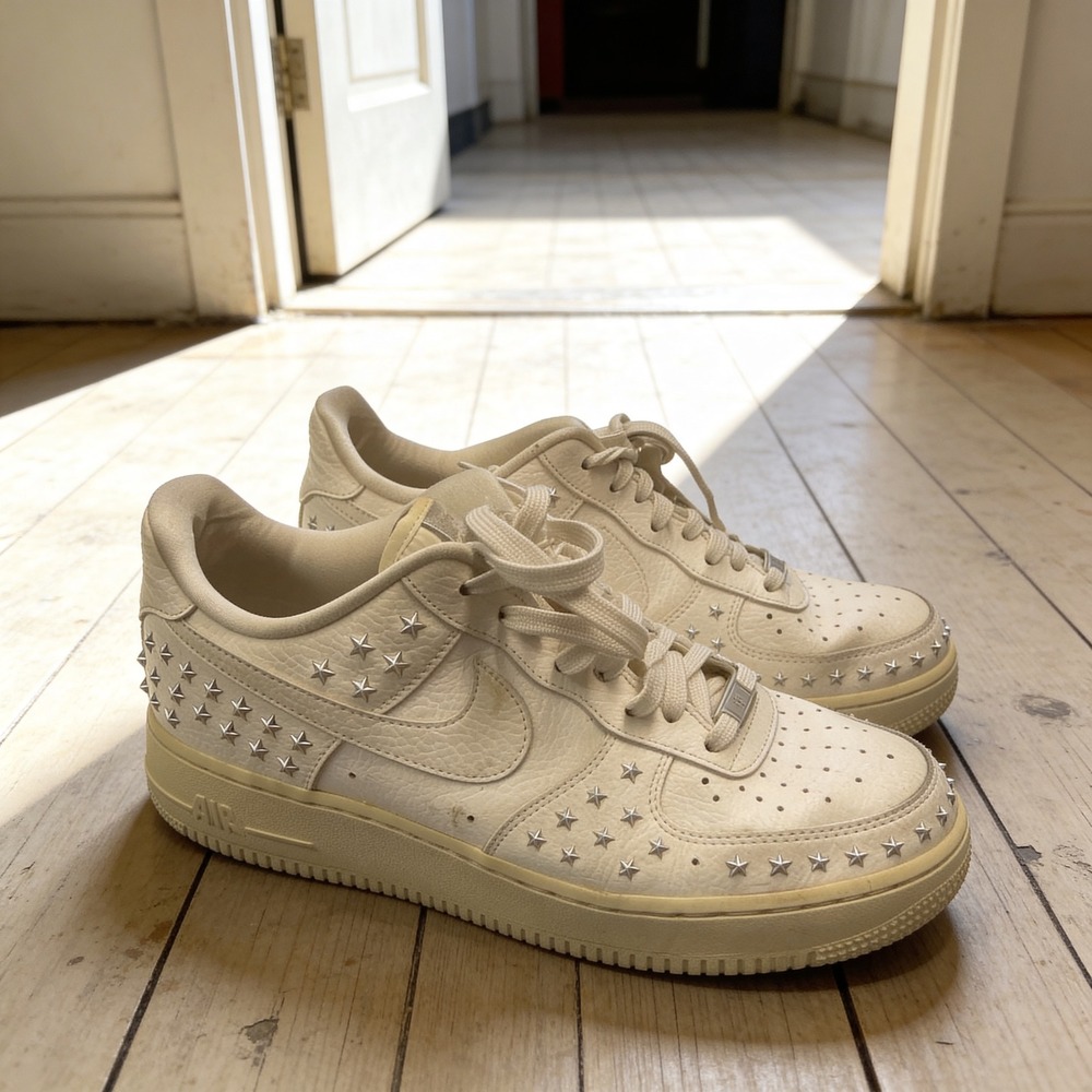 Nike Air Force 1 07 XX‎ Star Studded White Oil Grey Womens 10.5 AR0639-100